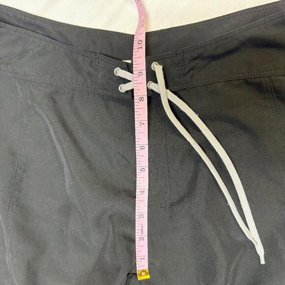 The North Face Women’s Wide Leg Capri Pants Size 10 Black EUC - Picture 9 of 10